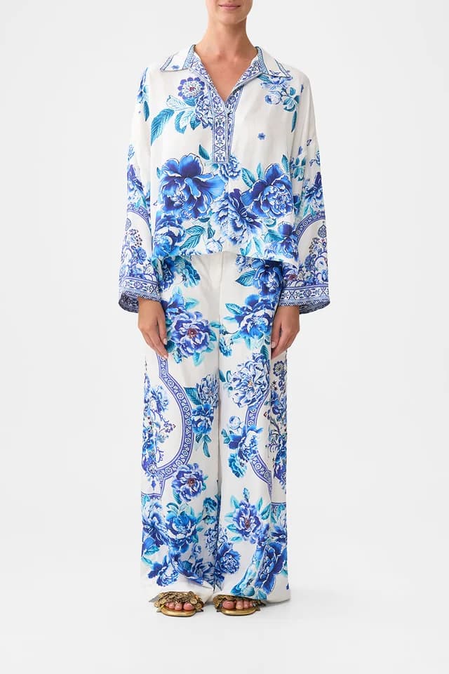 Camilla eBoutique CROPPED RELAXED SHIRT A CERAMIC GARDEN, image 1 of 1 from CAMILLA