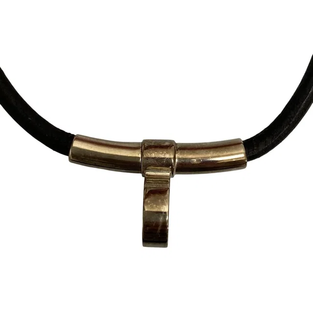 Hermès Kite Double Kelly Leather Choker Black Necklace in Black Leather from The Reluxe, photo 1 of 1