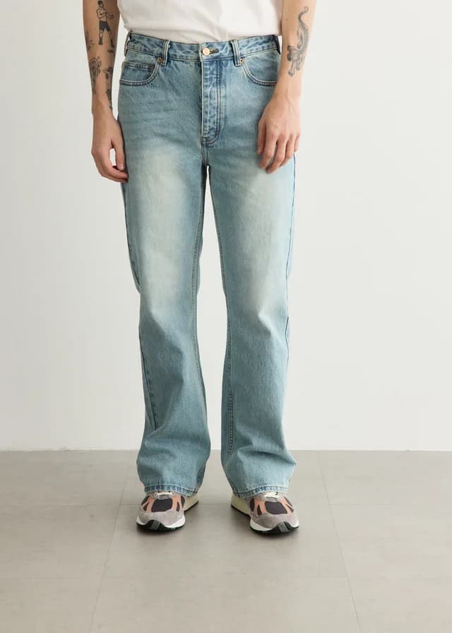 LARRIET Vini Jeans in Light Blue, image 1 of 1 from Incu