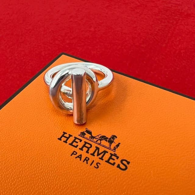 Hermès Echappee Ring 925 Sterling Silver in Silver from The Reluxe, photo 1 of 1
