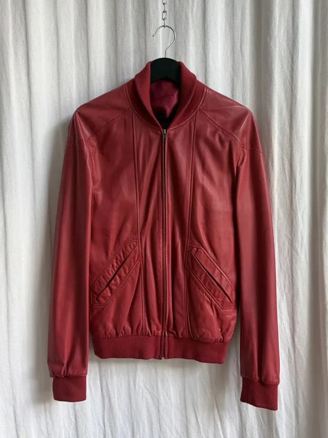 Maison Margiela Ss06 Red Leather Bomber Jacket in red Leather from Grailed, photo 1 of 1