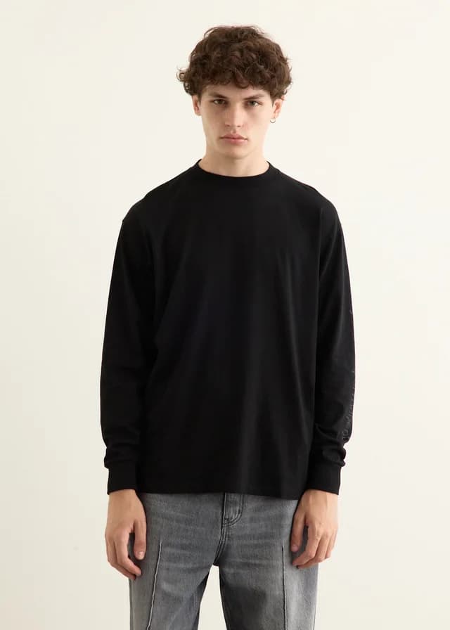 Comoli Cotton Cashmere Long Sleeve T-Shirt in BLACK, image 1 of 1 from Incu