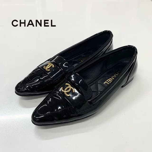 Chanel CC Logo Patent Loafers Black in Black Patent leather from The Reluxe, photo 1 of 1