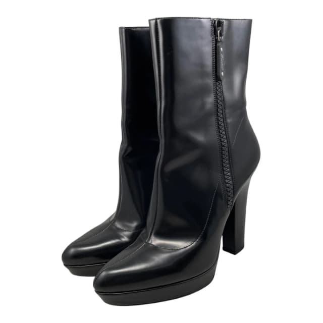 Gucci Ankle Boots Side Zip Heels Leather Logo Black 39 in Black Leather from The Reluxe, photo 1 of 1
