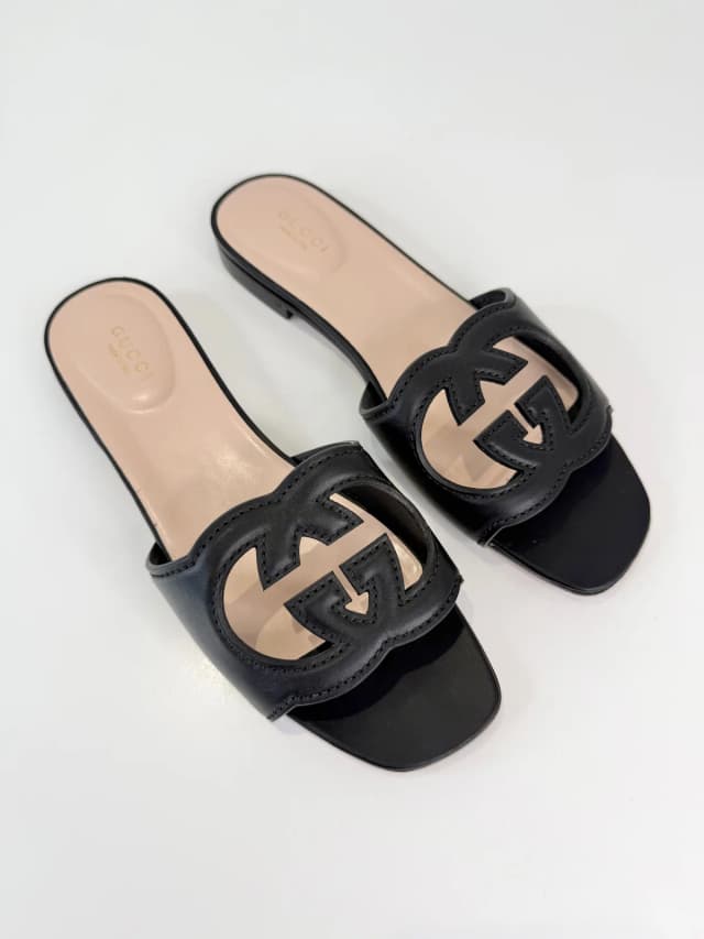 Gucci Interlocking G Slides - Size 38 in Leather from Edit Second Hand, photo 1 of 1
