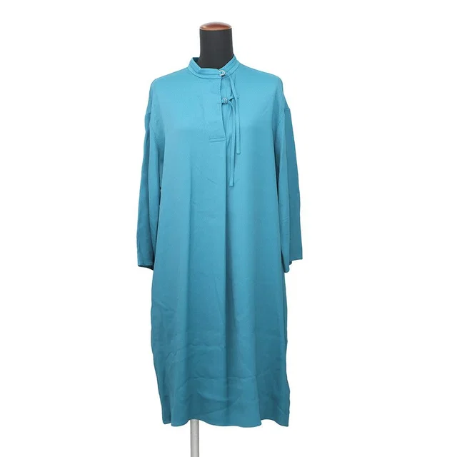 Hermès Dress Skipper 40 in Silk from The Reluxe, photo 1 of 1