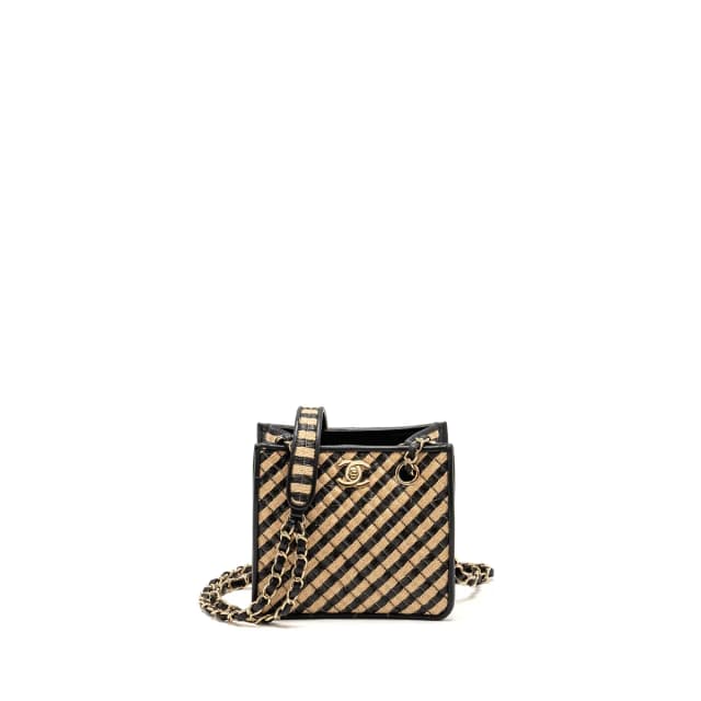Chanel Urban Jungle Bucket Bag Raffia/Leather Black/Beige LGHW in Black Raffia from EMIER, photo 1 of 1