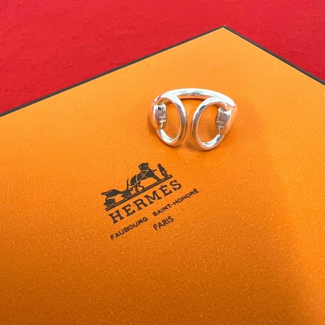 Hermès Vintage Nausicaa Ring 925 Sterling Silver in Silver from The Reluxe, photo 1 of 1