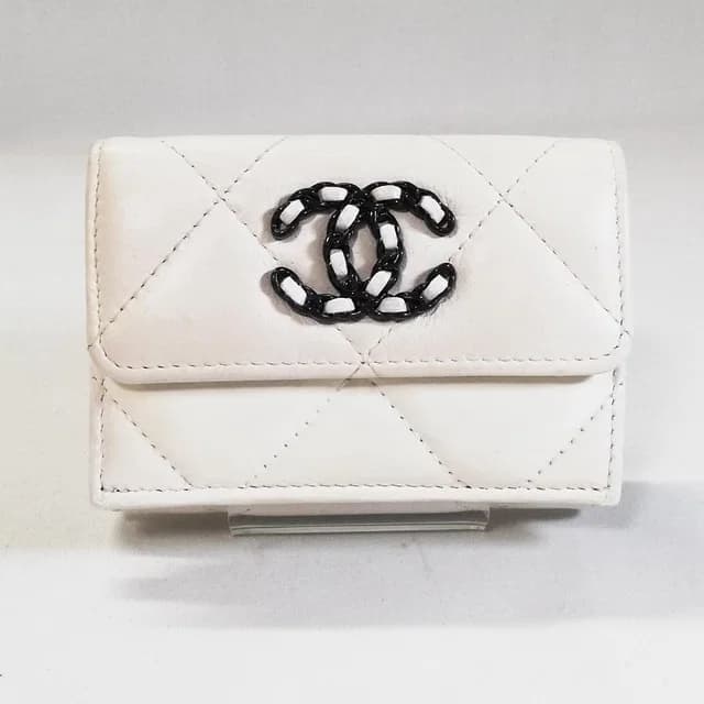 Chanel 19 Trifold Wallet Dizeneuf White in White Lambskin from The Reluxe, photo 1 of 1
