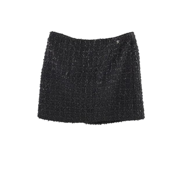 Chanel Skirt Black Size 36 in Black Wool from The Purse Affair, photo 1 of 1