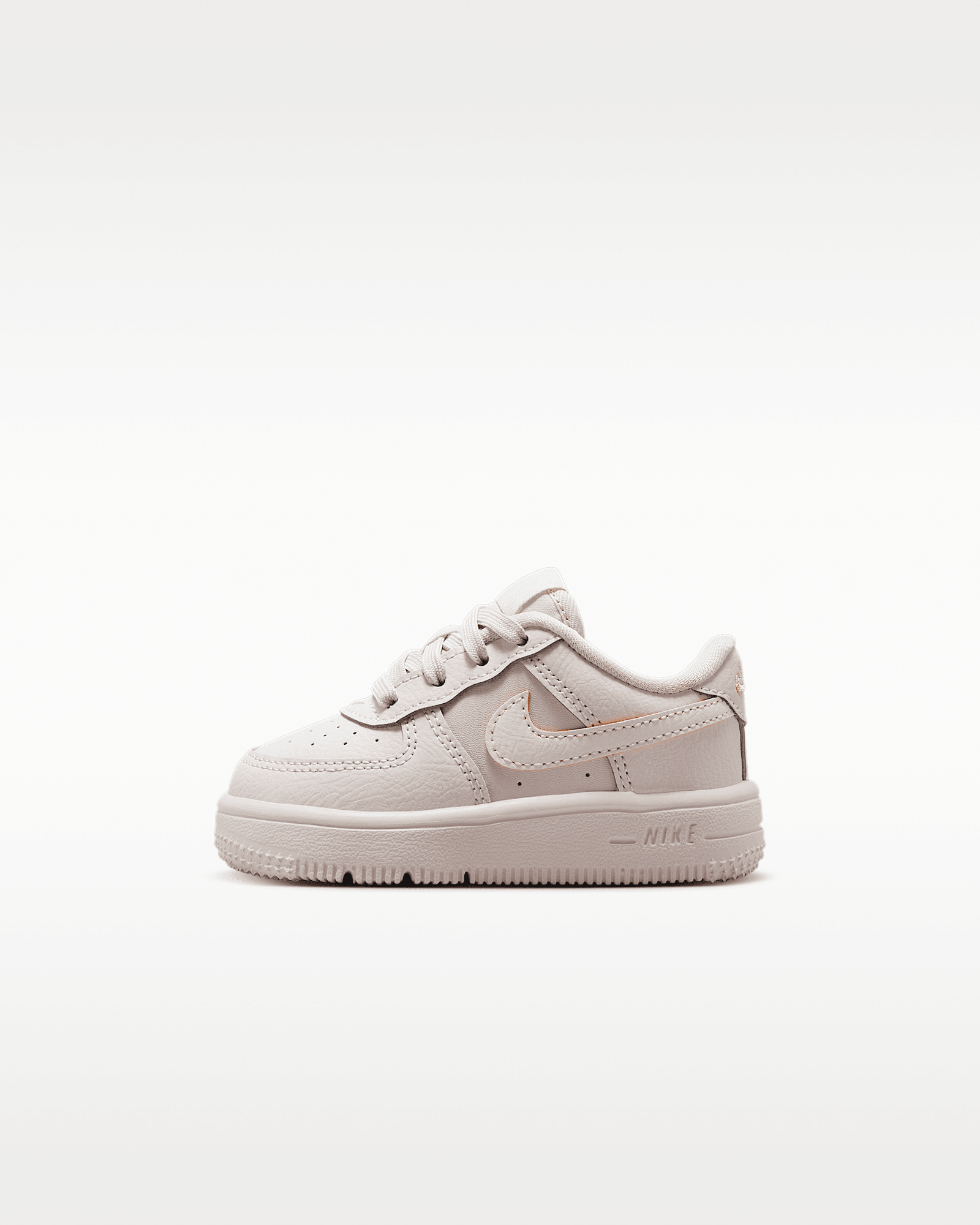 Nike Force 1 Low SE in Light Orewood Brown/Orange Pulse/Football Grey/Phantom, image 1 of 1 from Nike