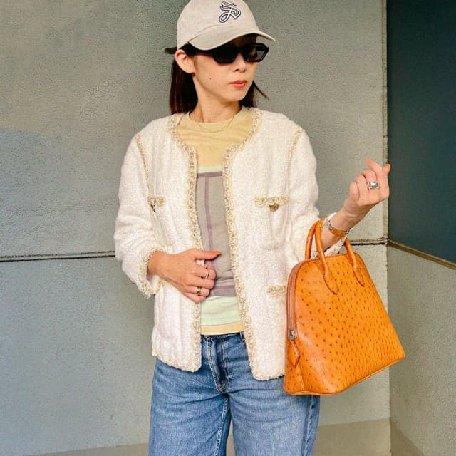 Chanel Pile piping CC mark button jacket #40 White/Gold from VINTAGE QOO TOKYO, photo 1 of 1