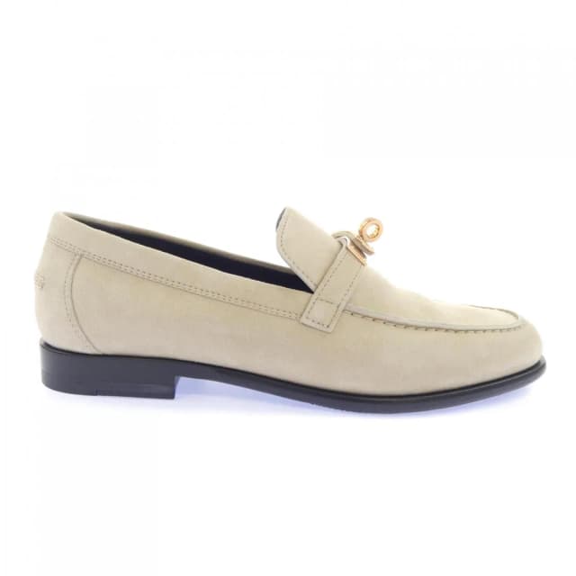 Hermès Destin Kelly Buckle Shoes in Goatskin from The Reluxe, photo 1 of 1