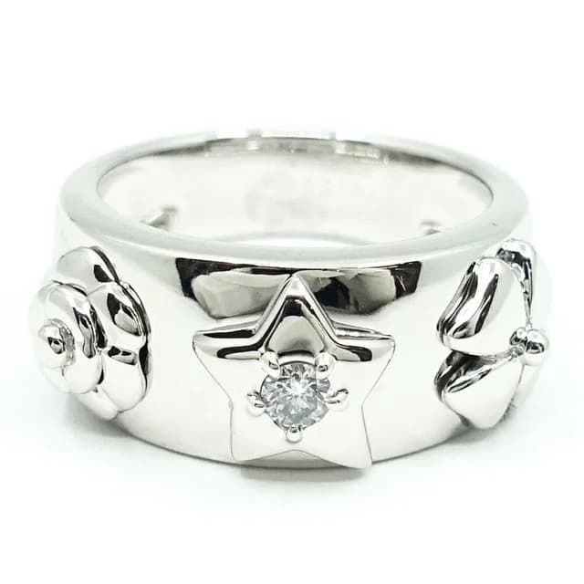 Chanel 18K White Gold Pickpocket Diamond Ring Camellia Star in White from The Reluxe, photo 1 of 1