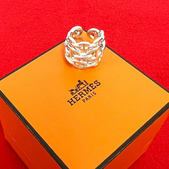 Hermès Enchainee GM Ring 925 Sterling Silver in Silver from The Reluxe, photo 1 of 1