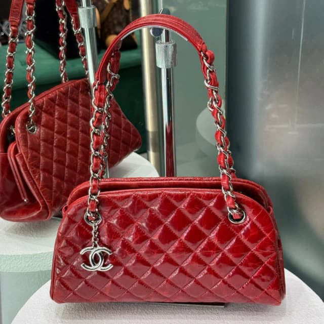 Chanel Patent Red Mademoiselle Bowling Bag in Red Patent leather from Revivre, photo 1 of 1