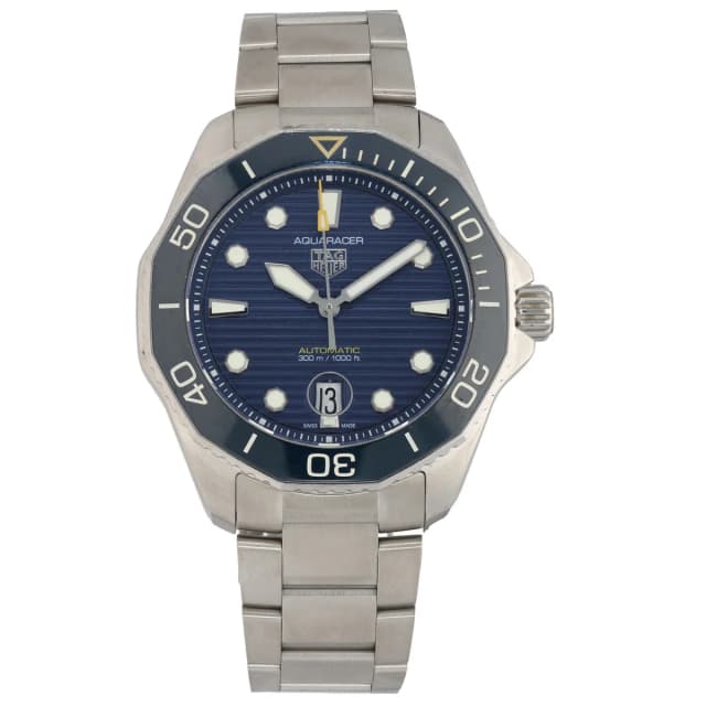 TAG Heuer Aquaracer WBP201B 43mm Stainless Steel Watch from H&T, photo 1 of 1