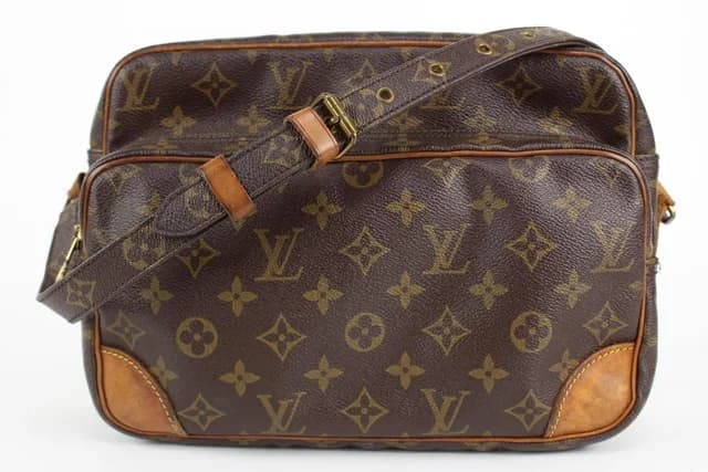 Louis Vuitton Nile Monogram Nil Messenger Bag in Canvas from Bagriculture, photo 1 of 1