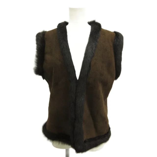 Loewe Fur Shearling Vest V-neck Sleeveless Wool Large Brown 44 in Brown Suede from The Reluxe, photo 1 of 1