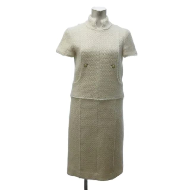 Chanel 04A Tweed Dress Long Length Short Sleeve Wool Angora Blend Ivory 36 in White Tweed from The Reluxe, photo 1 of 1