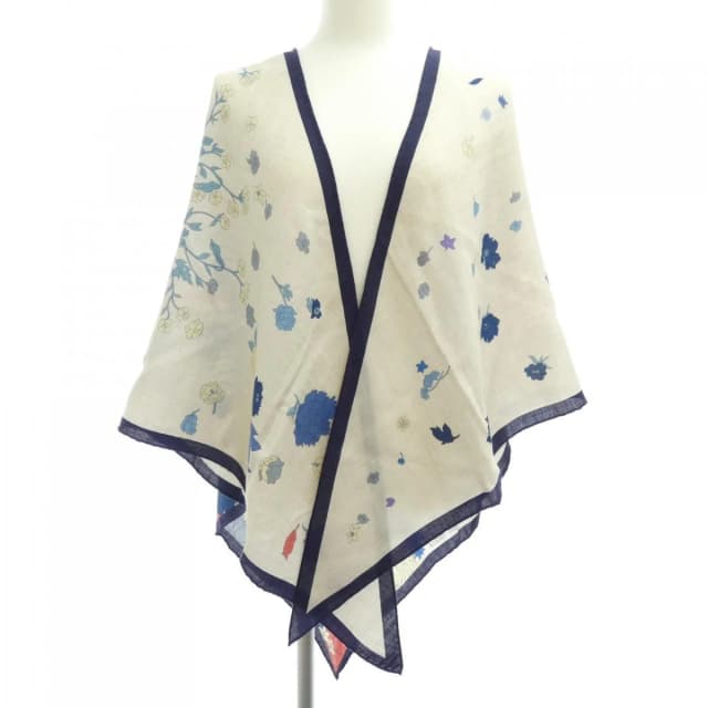 Hermès Robe Legere Giant Triangle Shawl Scarf in Silk from The Reluxe, photo 1 of 1