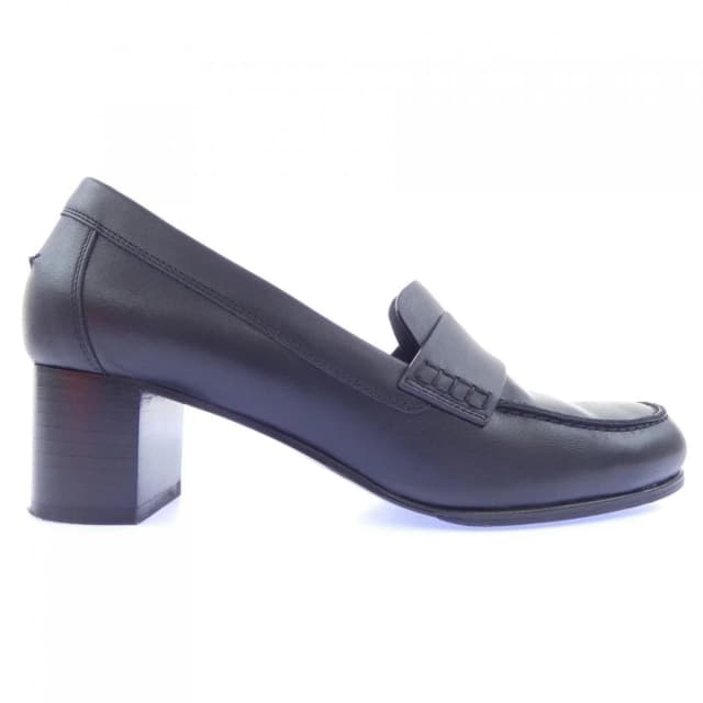 Hermès Intemporelle Sneakers Black in Black from The Reluxe, photo 1 of 1