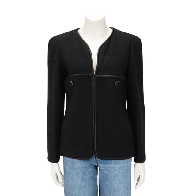 Chanel Boucle Collarless Edge to Edge Jacket FR 38 in Black Wool from Blue Spinach, photo 1 of 1