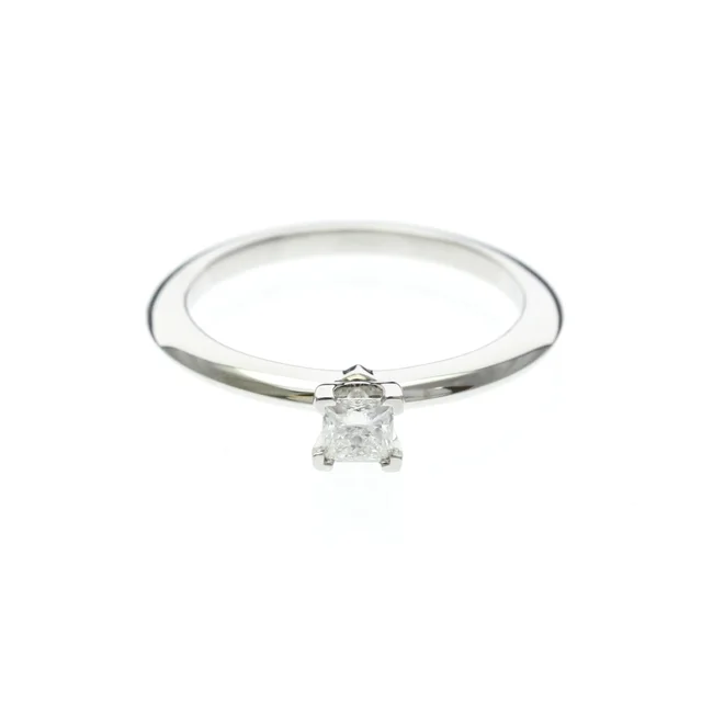 Tiffany & Co. Solitaire Diamond Ring Platinum 0.22ct Polished in Silver Platinum from Elady, photo 1 of 1
