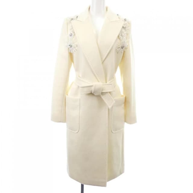 Max Mara Coat White in White Cashmere from The Reluxe, photo 1 of 1