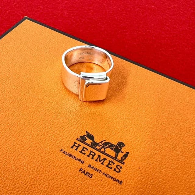 Hermès Vintage Folding Ring 925 Sterling Silver in Silver from The Reluxe, photo 1 of 1