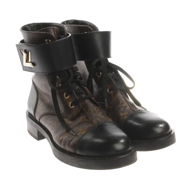 Louis Vuitton Wonderland Flat Ranger Boots EUR 38,5 Schwarz in Schwarz from Buddy And Selly, photo 1 of 1