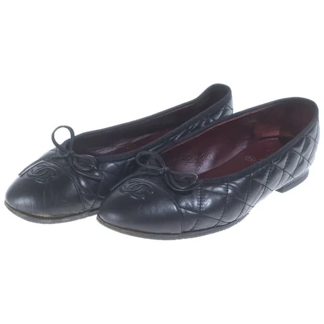 Chanel Quilted CC Logo Ballerina Flat Shoes Leather Pumps Black in Black Leather from The Reluxe, photo 1 of 1