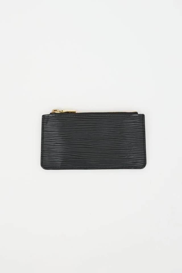 Louis Vuitton 2005 Epi Leather Card Holder in Leather from VSP Consignment, photo 1 of 1