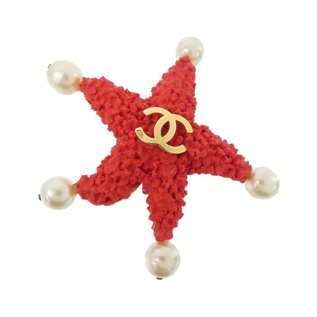 Chanel Vintage Brooch Gold in Gold from The Reluxe, photo 1 of 1