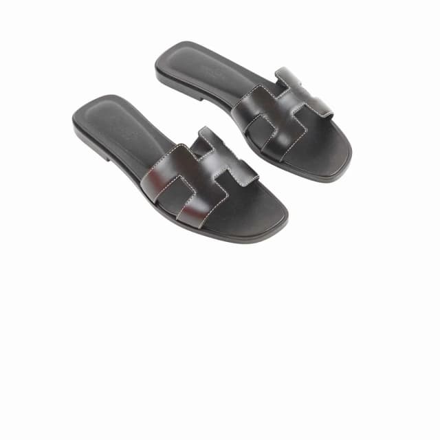 Hermès Oran Sandal Noir - Size 35 in Black Calfskin from The Purse Affair, photo 1 of 1
