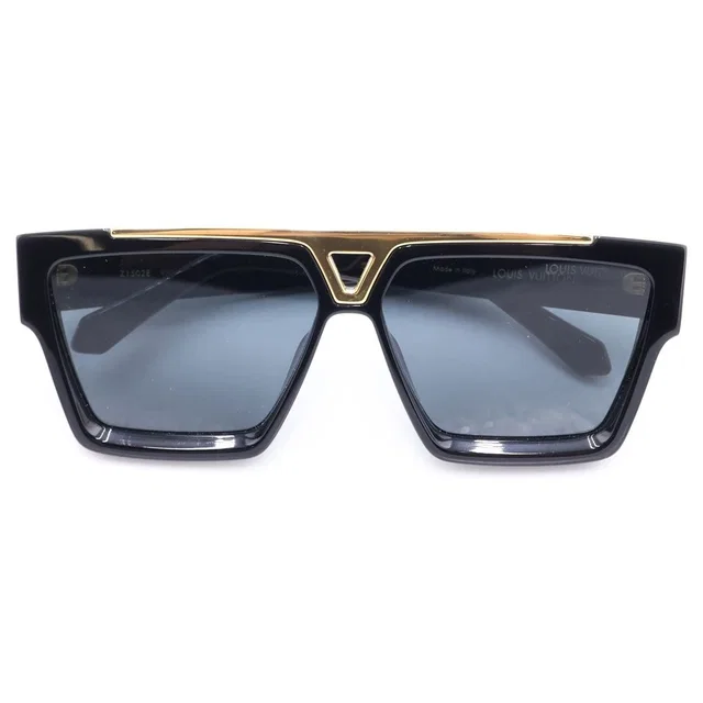 Louis Vuitton 1. Evidence Sunglasses Eyewear 60 13 Black Gold in Black from The Reluxe, photo 1 of 1