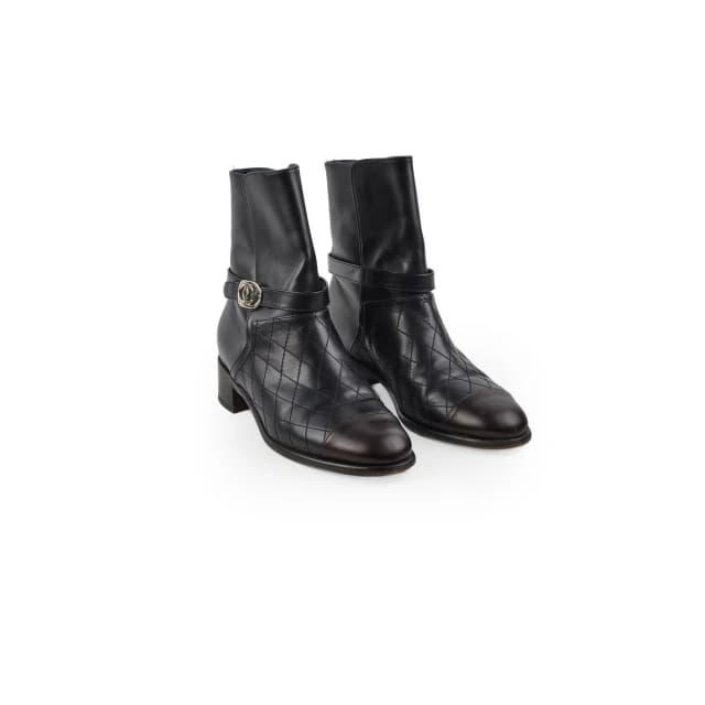 Chanel Boots Size 38 in Black from The Purse Affair, photo 1 of 1