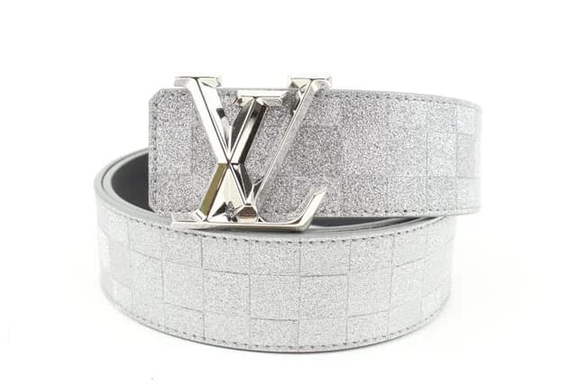 Glitter Silver Damier LV Pyramide 40mm Belt in Silver from Bagriculture, photo 1 of 1