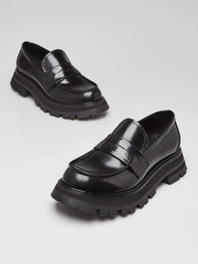 Alexander McQueen Platform Loafers Size 5. /36 in Black Patent leather from Yoogis, photo 1 of 1