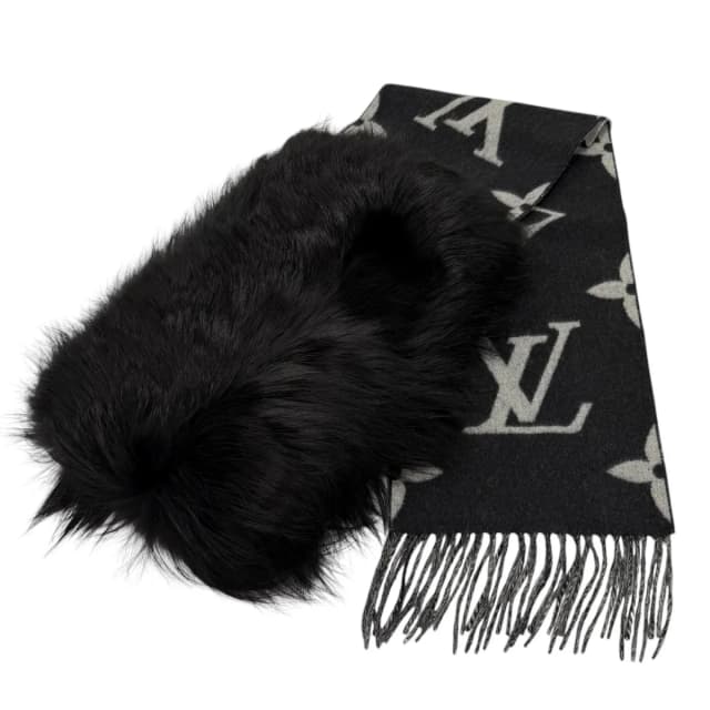 Louis Vuitton Echarpe Reykjavik Fur Cashmere 100% Fox Fur Scarf in Cashmere from The Reluxe, photo 1 of 1