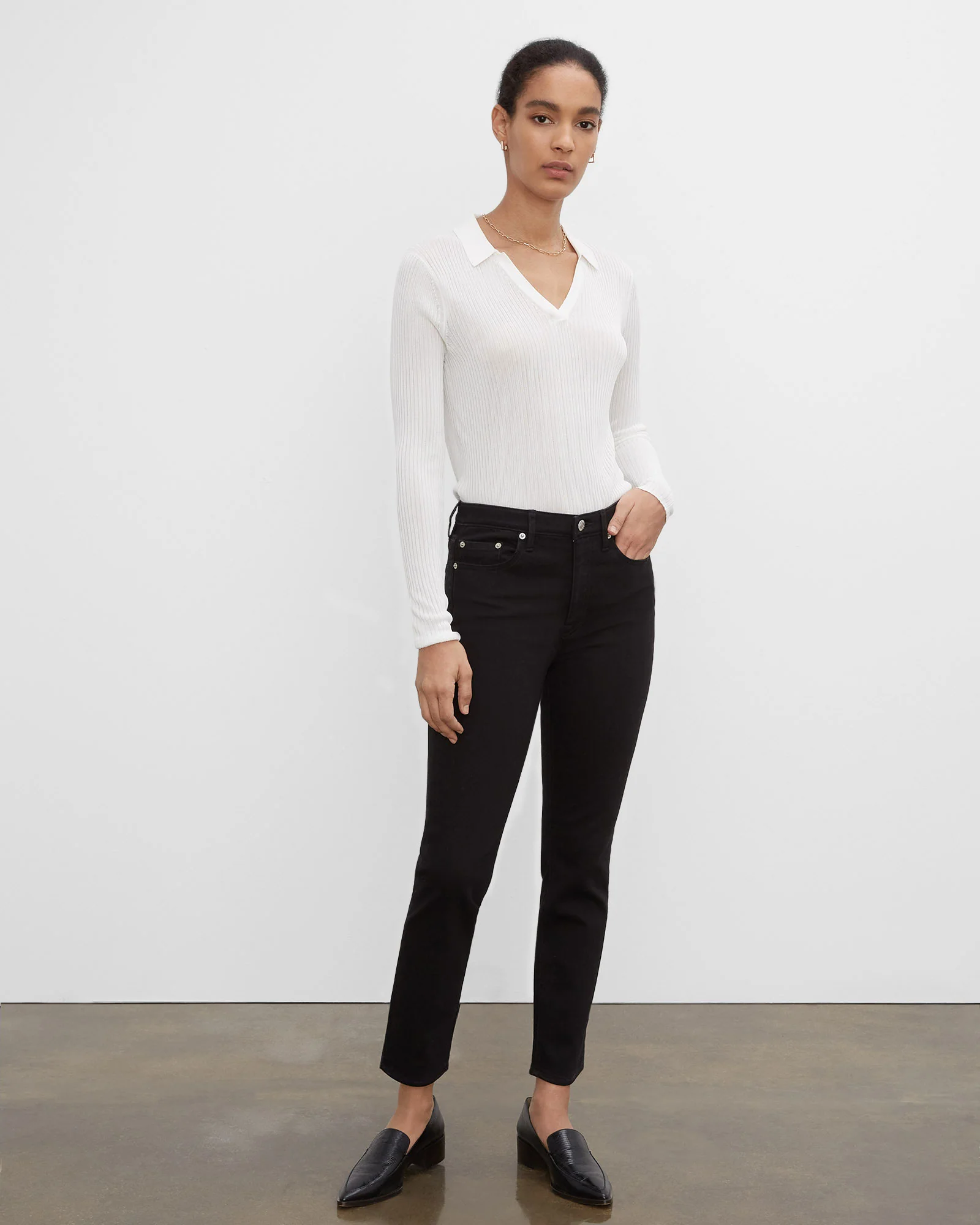 Club Monaco High-Rise Skinny Jeans in Black, image 1 of 1 from Club Monaco (US)