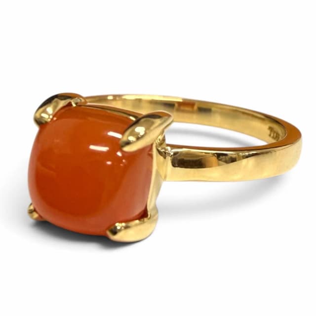 Tiffany & Co. 750 Chalcedony Sugar Stack Ring Yellow Gold JP in Yellow from The Reluxe, photo 1 of 1