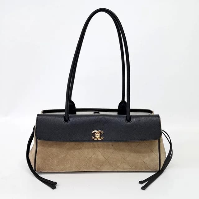Chanel East West Shopping Bag AS6288 from GUGUS, photo 1 of 1