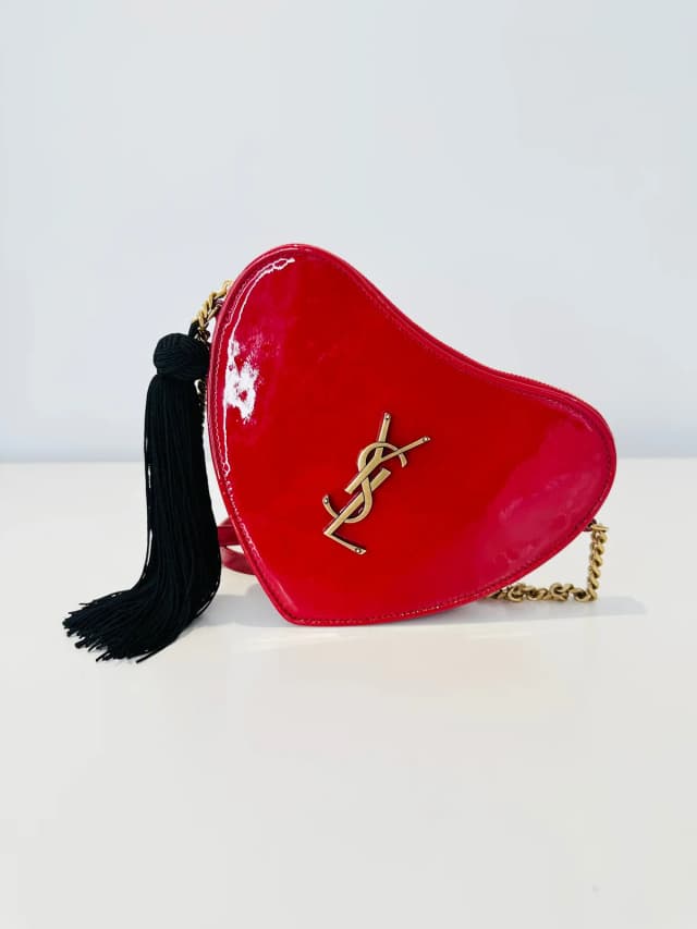 Saint Laurent Small Patent Sac Coeur Crossbody Bag in Patent leather from Edit Second Hand, photo 1 of 1