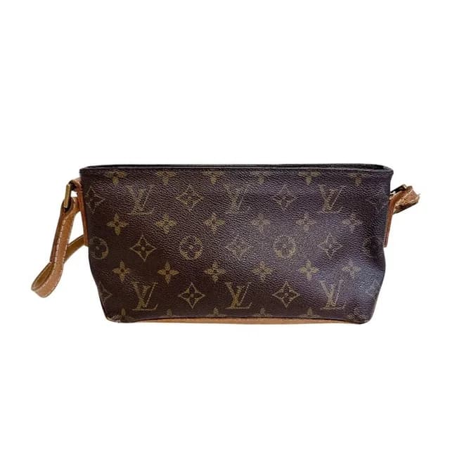 Louis Vuitton Trotteur Monogram Bag in Coated canvas from The Reluxe, photo 1 of 1