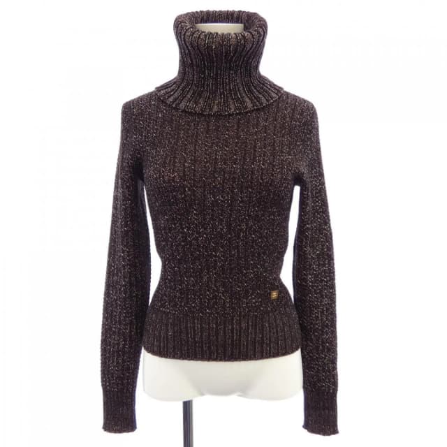 Chanel 01A Vintage Knit Sweater from The Reluxe, photo 1 of 1