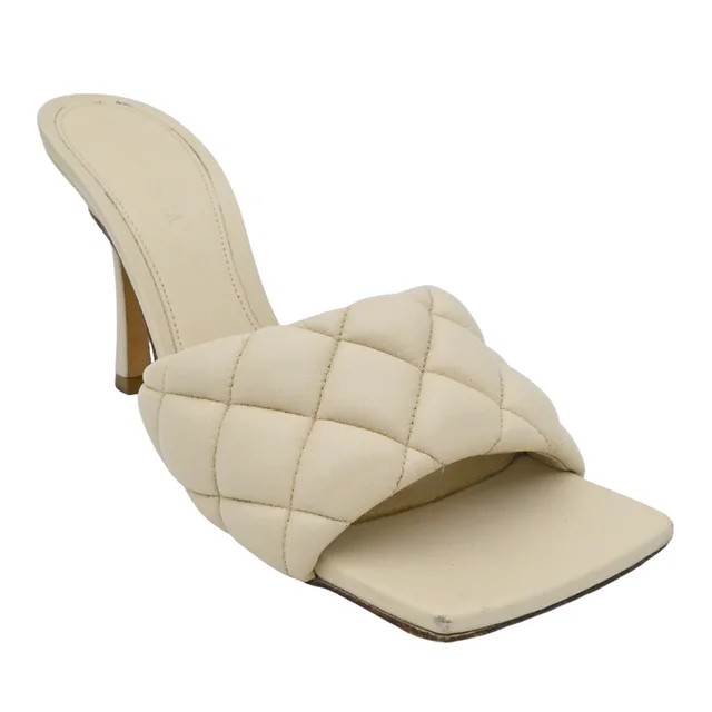 Bottega Veneta Ivory Intrecciato Padded Leather Heeled Mules in White Woven leather from Clotheshorse Anonymous, photo 1 of 1