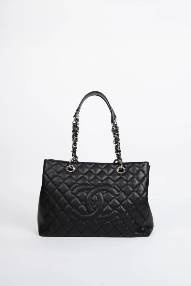 2000s Chanel Black Caviar Leather GST Shoulder Bag in Black Caviar leather from Break Archive, photo 1 of 1