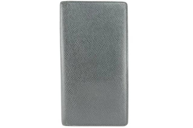 Louis Vuitton Black Taiga James Brazza Wallet Bifold Long Flap in Black from Bagriculture, photo 1 of 1