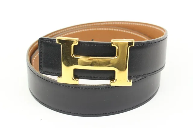 Hermès Black x Brown x Gold 32mm Reversible H Logo Belt Kit in Black from Bagriculture, photo 1 of 1